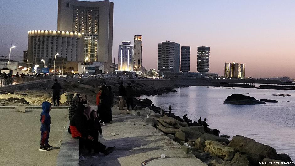 بُنى تحتية جديدة في ليبيا. Libyen Tripoli Foto AFP