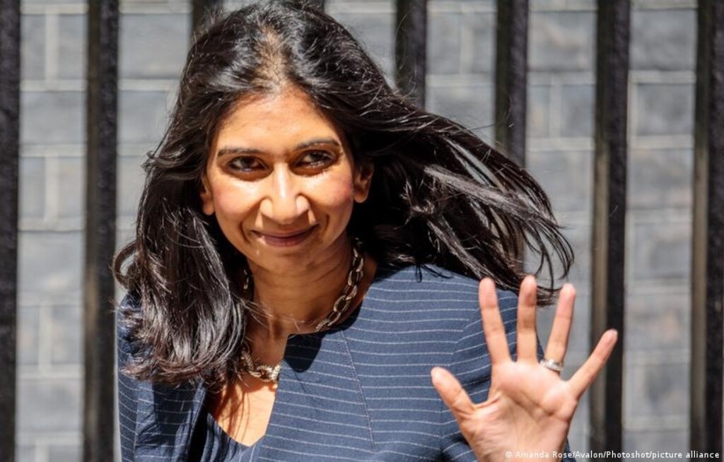 British Home Secretary Suella Braverman (image: Amanda Rose/Avalon/Photoshot/picture alliance)