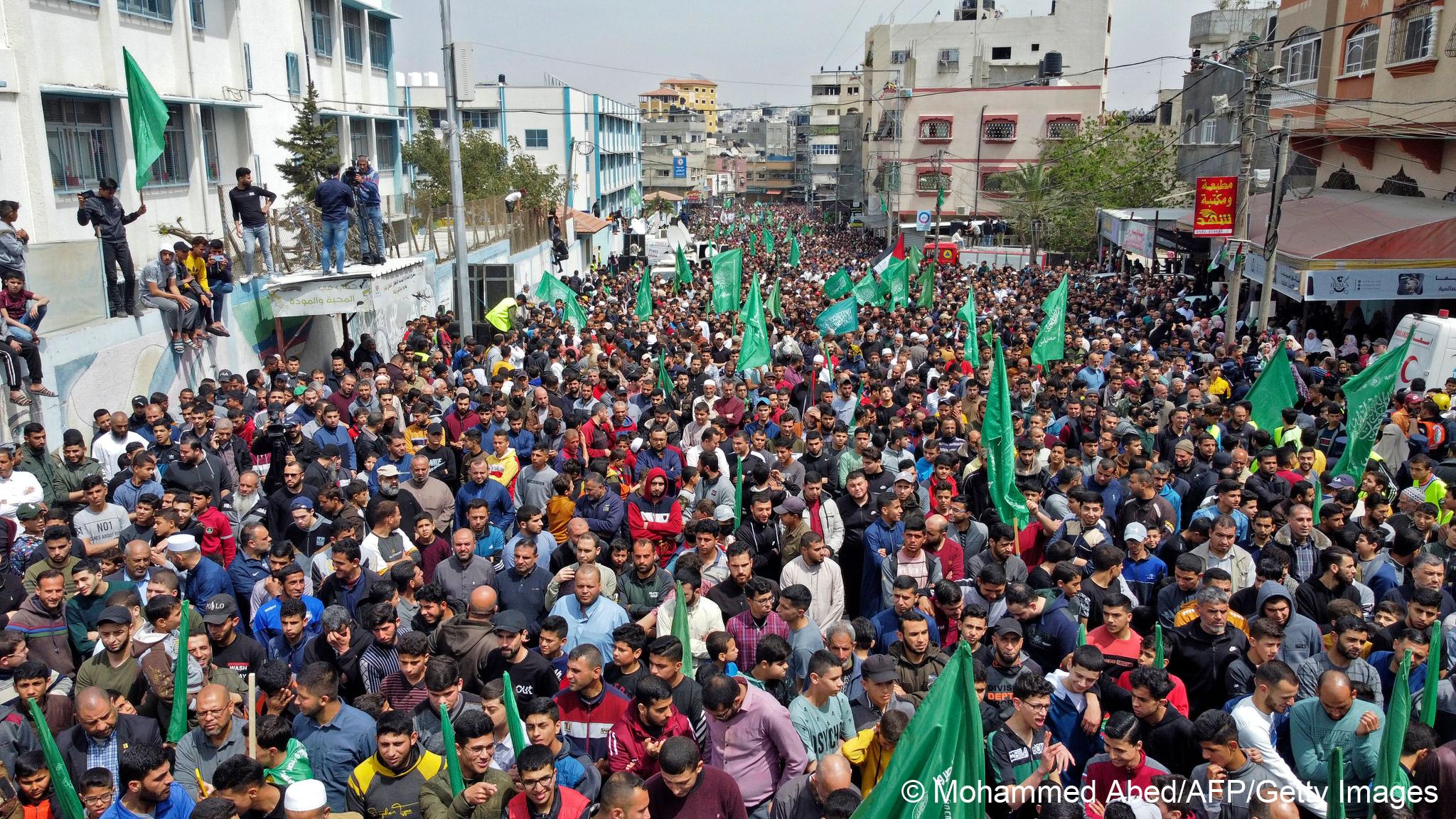 The Islamist Hamas has been waging a "holy war" against Israel ever since the movement was founded in 1987. After assuming autocratic rule in the Gaza Strip in 2007, it began arming itself for military action. The brutal large-scale attack on the Israeli border territory was a way for Hamas to demonstrate its clout.